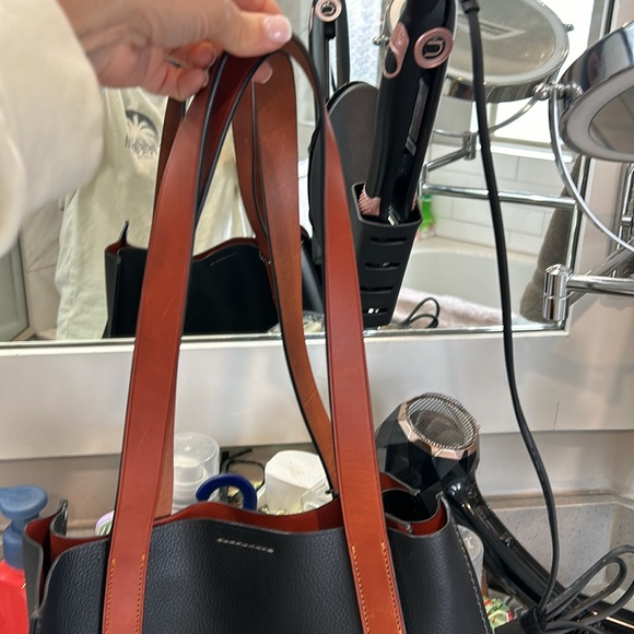 Brand new Coach leather tote bag - Picture 10 of 11